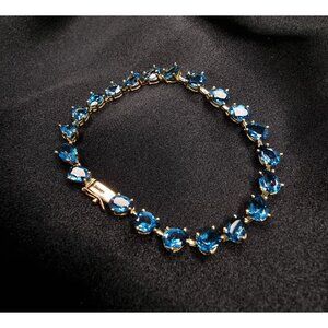 Vintage 10K Solid Gold London Blue Topaz Bracelet Elegant Womens Jewelry